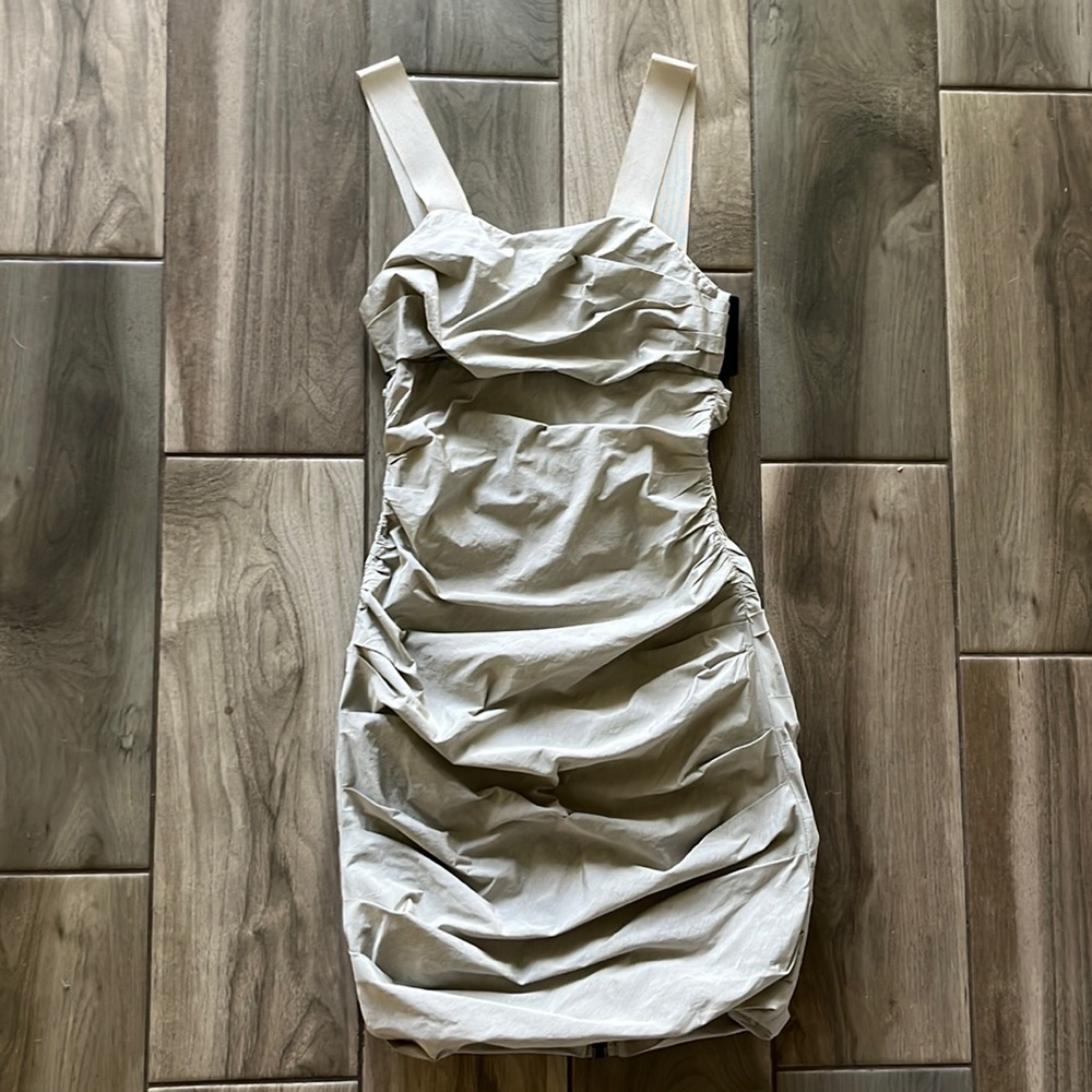 Yigal Azrouel cocktail dress. Size 6. Runs very small. Worn 3 times.